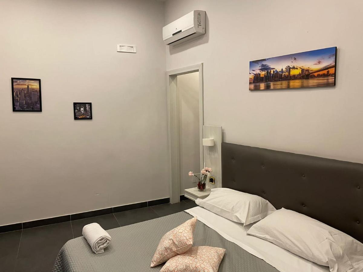 Oceania Hotels Napoli Exterior photo